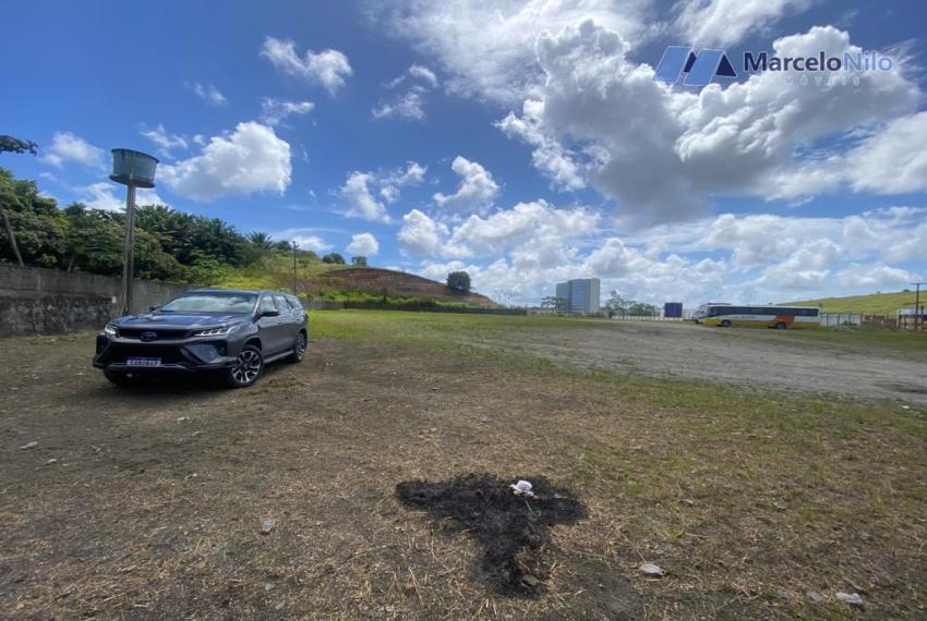 Terreno no Cabo, 7.500m2 A 300m do Shopping e Hotel Intercity 